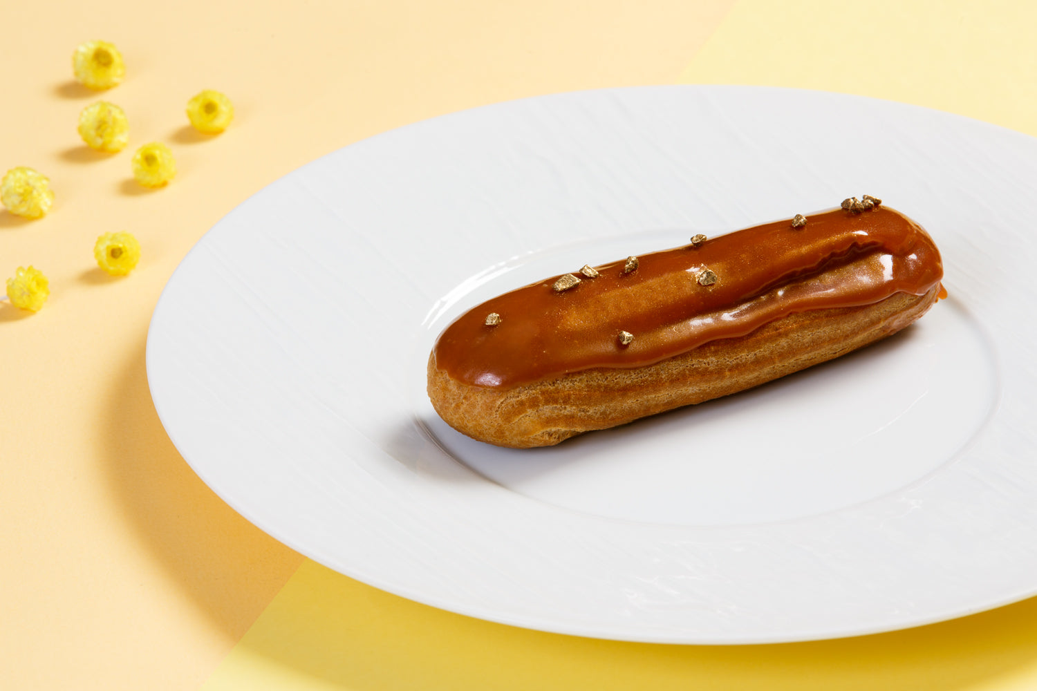 Mini éclair - Caramel – L'Occitane Catering